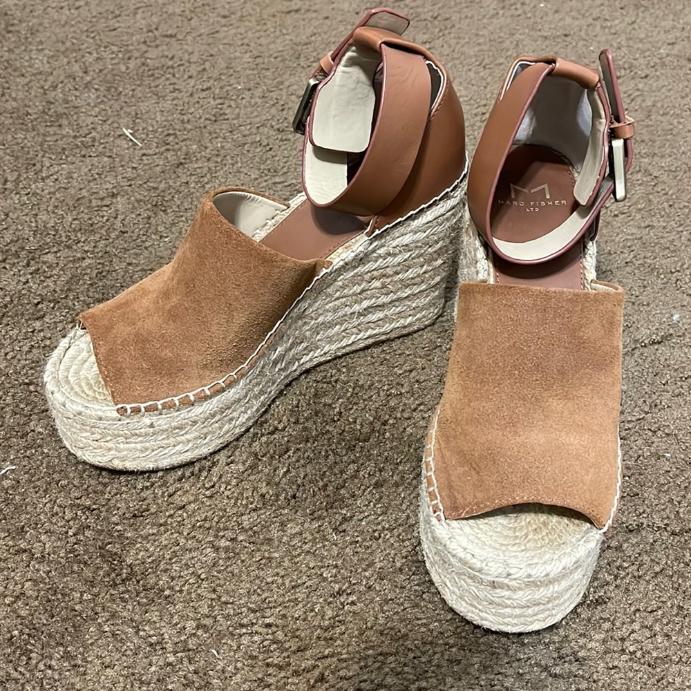Marc fisher ltd WEDGE SANDALS size 6.5